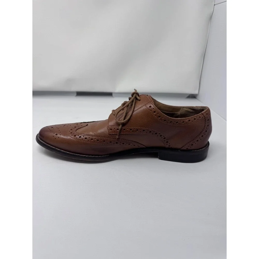Florsheim wingtip oxford